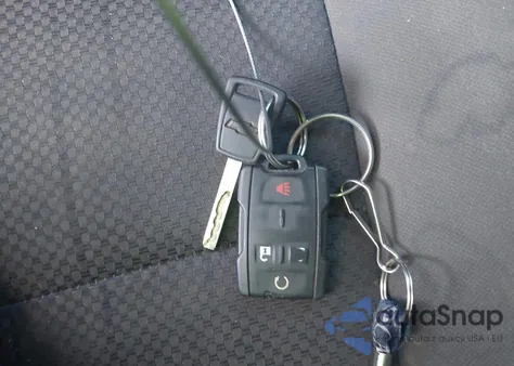 2014 Chevrolet Silverado 1500 1Lt из США, поврежденный, VIN 3GCUKREC0EG178125